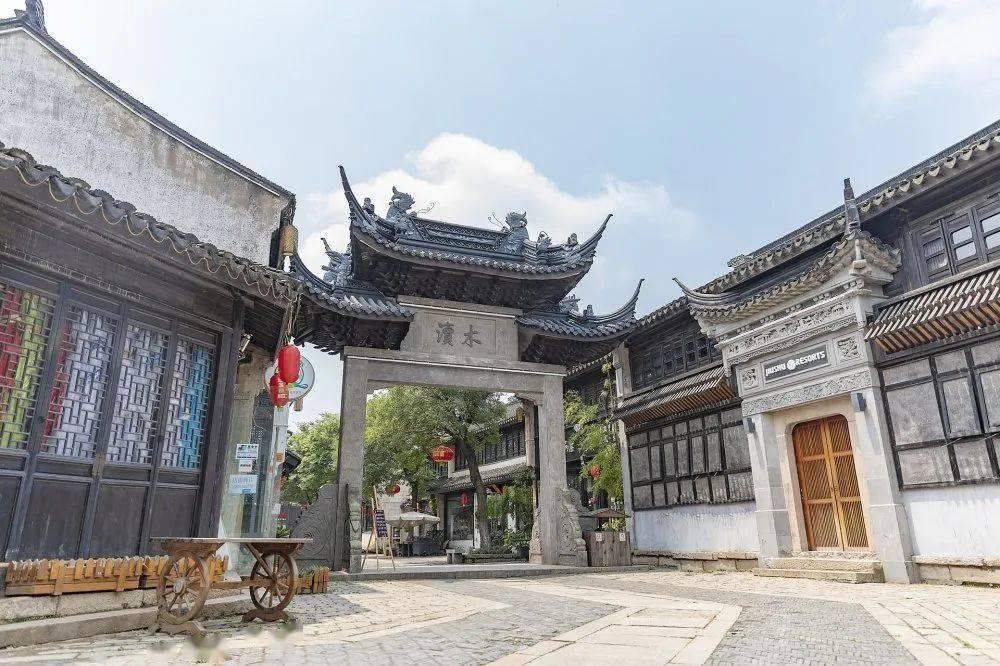 探索对异地恋的男人而言, 事业和爱情哪个更重要?,发现更多乐趣